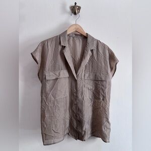 100% Silk Short Sleeve Button-Front Blouse in Taupe size M